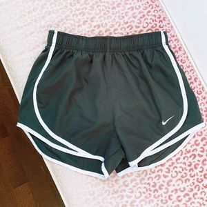 Nike Dry Tempo Core Running Shorts | Size: XS